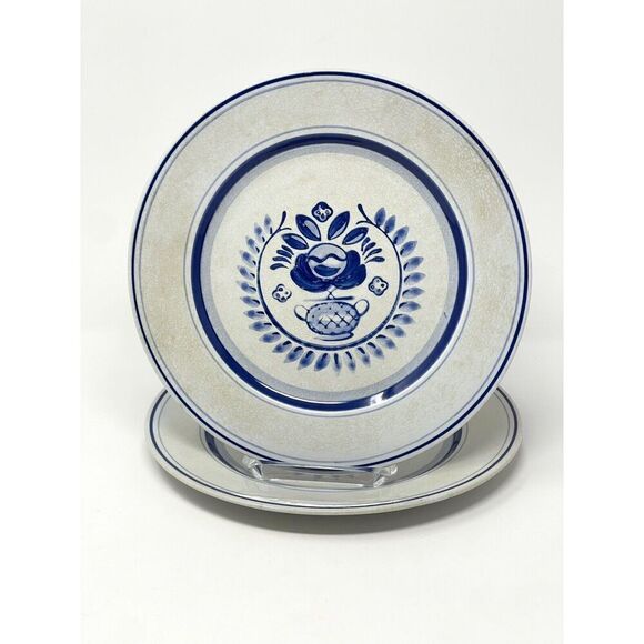 Arabia Finland Blue Rose Dinner Plate Flower 10" Hand Painted Set of 2 Vintage - Picture 1 of 7